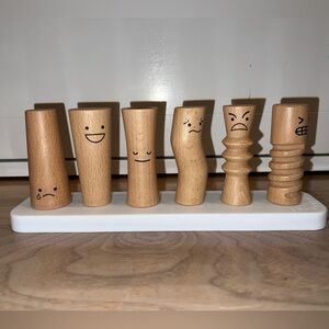 COPY - LOVEVERY EMOTIONS TOY